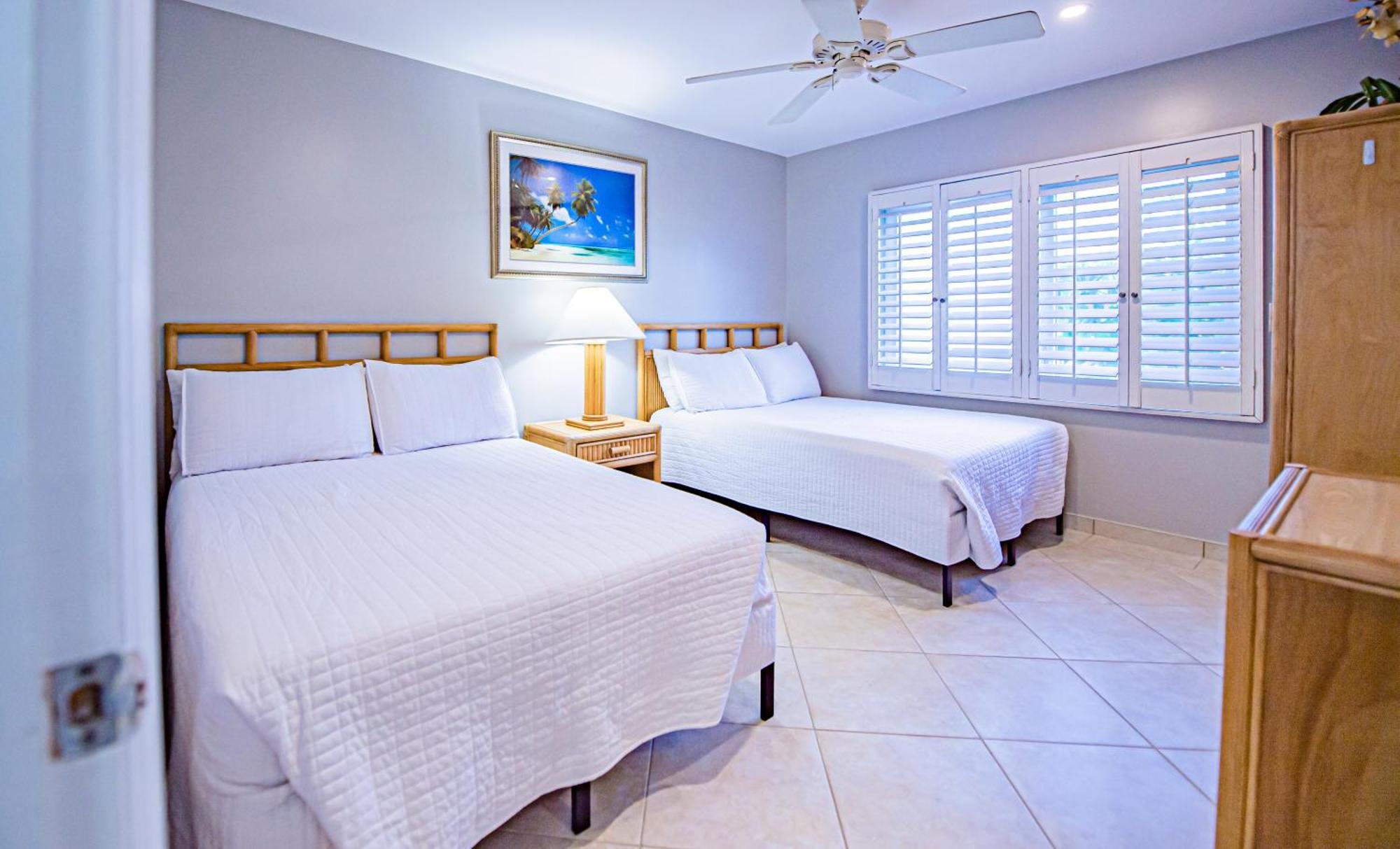 Seven Mile Beach Resort George Town Kültér fotó