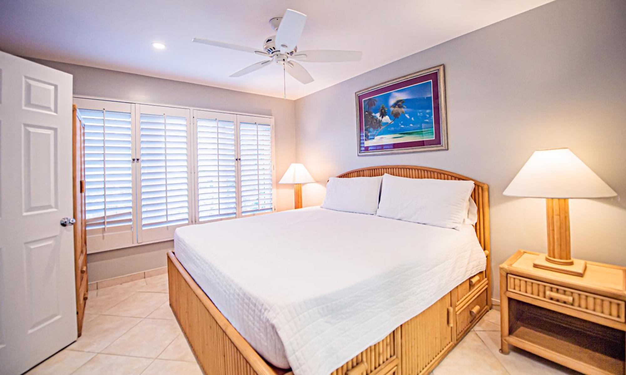 Seven Mile Beach Resort George Town Kültér fotó