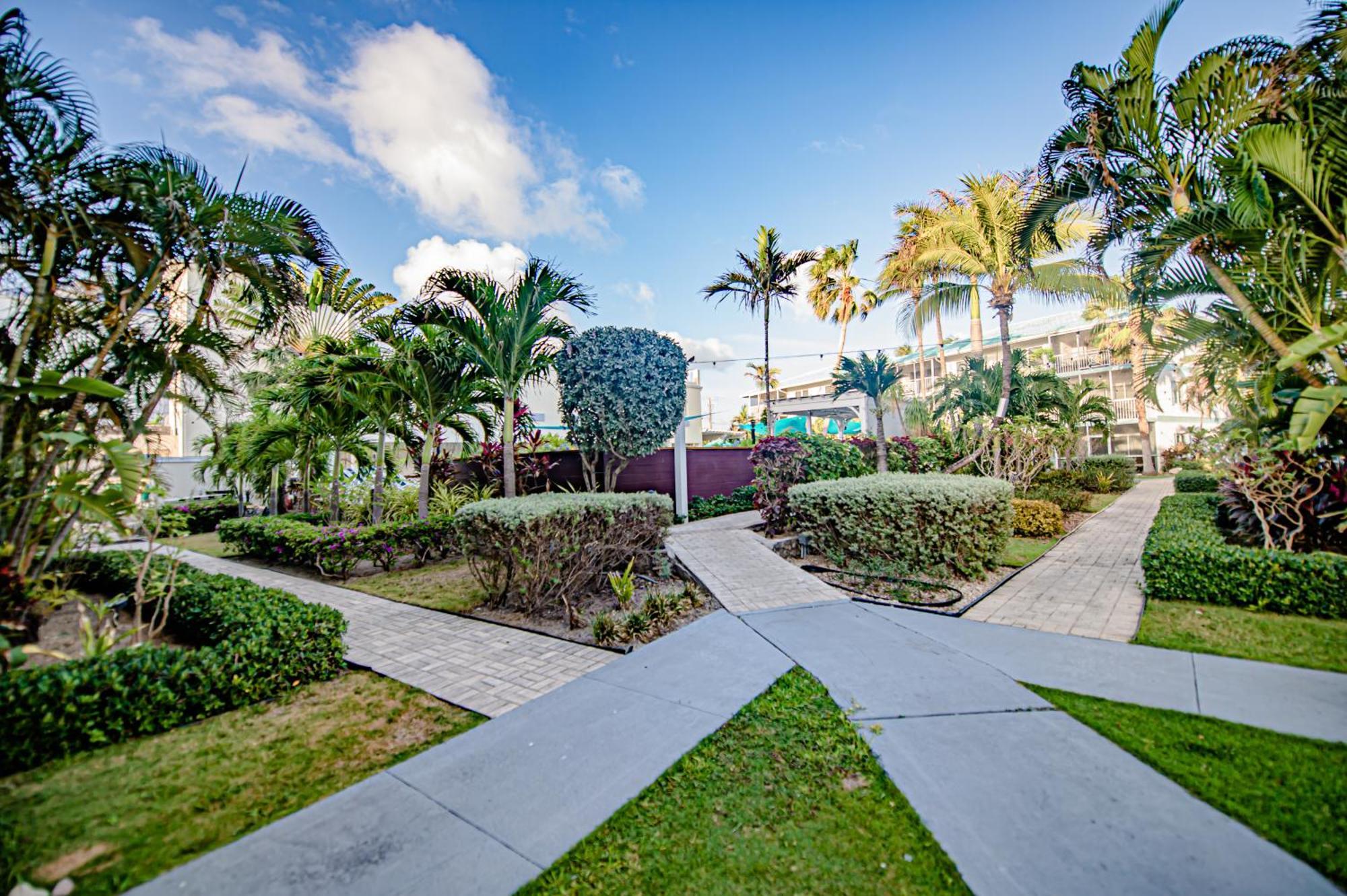 Seven Mile Beach Resort George Town Kültér fotó